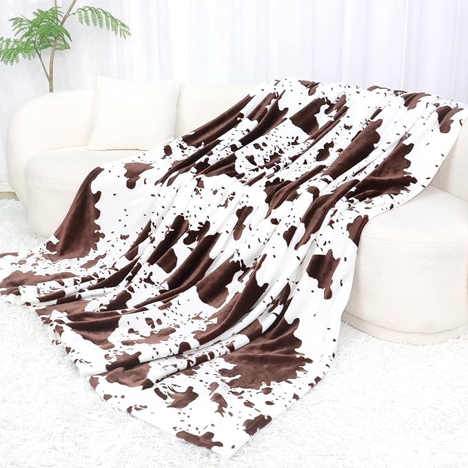 Fleece Blanket King Size - Oversized Soft Plush Cow Print Throw, Full Size Blankets for Bed & Couch - Lightweight Cute Country Home Decor, All-Season Cozy Gifts for Adults & Couples 90" x 108"