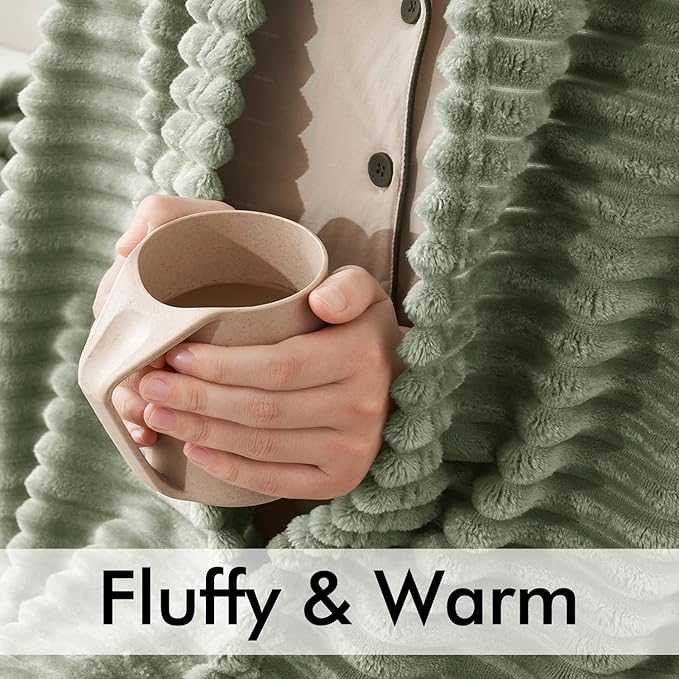 MIULEE Sage Throw Blanket 3D Ribbed Jacquard Fleece Flannel Velvet Plush Decorative Bed Blanket (Throw, 50" x 60") - Super Soft, Lightweight, Warm and Cozy for Couch Sofa