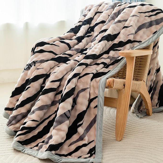 Fleece Bed Blankets Throw Size - Soft Lightweight Plush Fuzzy Cozy Luxury Blanket Microfiber Throw for Couch Bed,All-Season Breathable,40x60 Inches