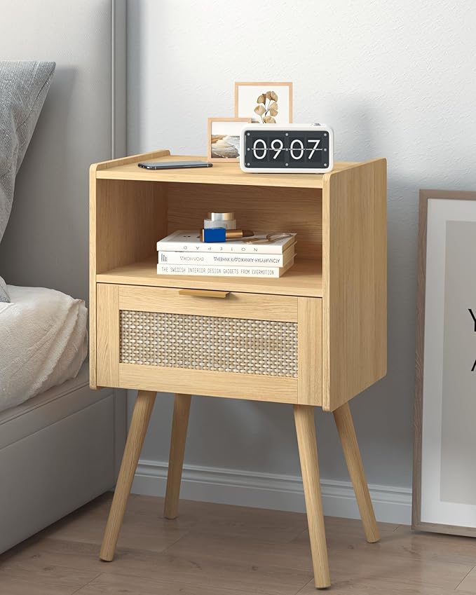 Nightstand,Modern Bedside Table with Storage Drawer and Open Wood Shelf, Accent Night Stand with Solid Wood Legs for Living Room, Bedroom and Small Spaces,Easy Assembly (Oak-Rattan)