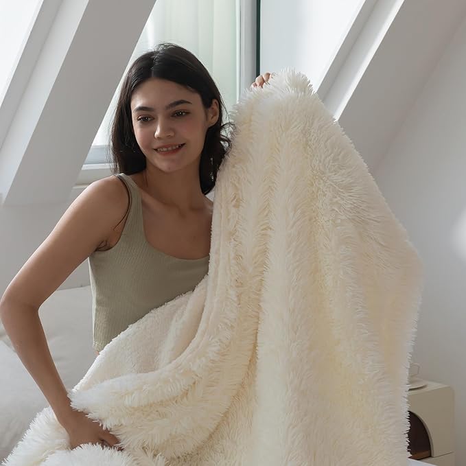 COOVA Ultra Soft Faux Fur Throw Blanket – Fuzzy Fluffy Cozy Microfiber Blankets, Warm Thick Plush Sherpa Fleece Throw Blanket for Couch,Bed,Sofa,Ideal Gift for Women.(Ivory White, 50"x60")