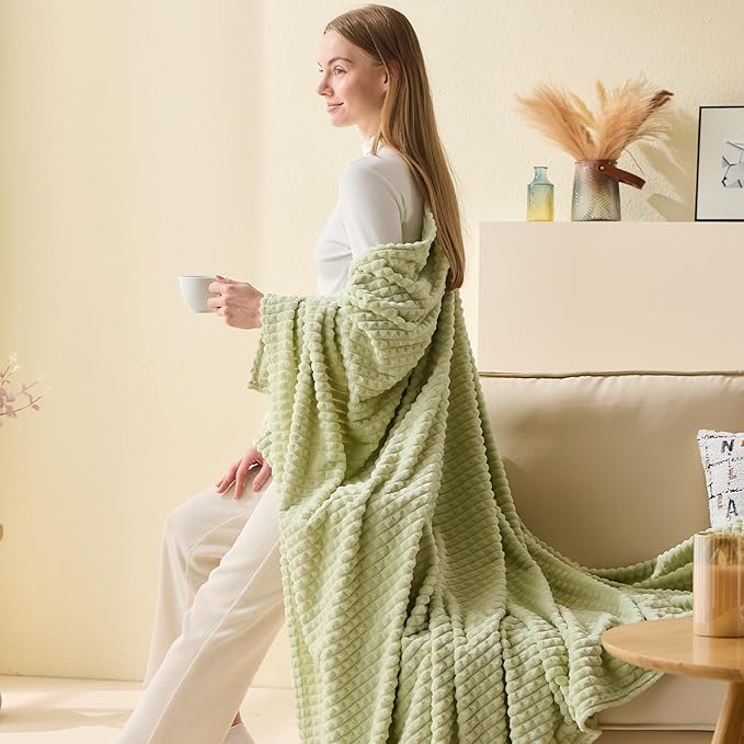 EMME Fleece Blanket, 3D Jacquard Throw Blanket for Couch and Bed, Soft Cozy and Fluffy Blankets Lightweight Luxury Flannel with Geometric Grid Design (Sage Green, 50'' x 60'')