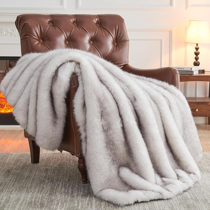NEWCOSPLAY Faux Fur Throw Blanket Grey White Luxury Fluffy Thick Warm Blanket for Couch Sofa Bed 1000GSM (Grey White Thick, Throw(50"x60"))