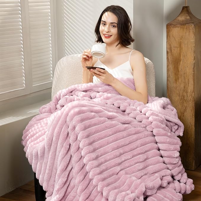 Comelady Fleece Throw Blanket for Couch,3D Ribbed Jacquard Warm Fluffy Blanket for Bed Sofa Room Decor-Lightweight Cozy Soft Throw for All Seasons(Pink,50"×60")
