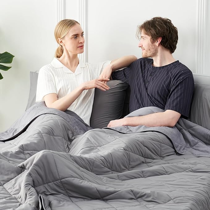 Cozy Bliss Cooling Blanket for Hot Sleepers King Size, Q-Max 0.45 Cooling Comfort, Cold Blankets for Night Sweats Sleeping, Ultra-Cool Lightweight Breathable Blanket for Bed, Glacial Grey