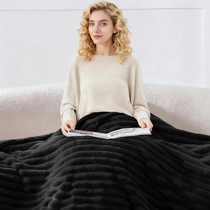 Nookly Black Fleece Throw Blanket for Couch, Soft Lightweight Ribbed Plush Blanket for Sofa and Bed, All-Season Cozy Striped Throw for Men 50x60 Inches