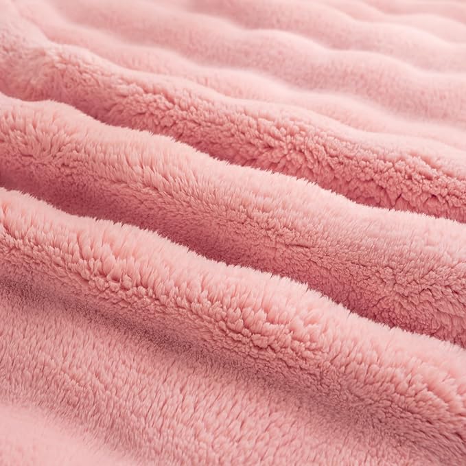 YUSOKI Luxury 3D Bubble Light Weighted Queen Blanket 4.7lb,All Ages,Home Decoration, (Light Pink,90 * 90inches)