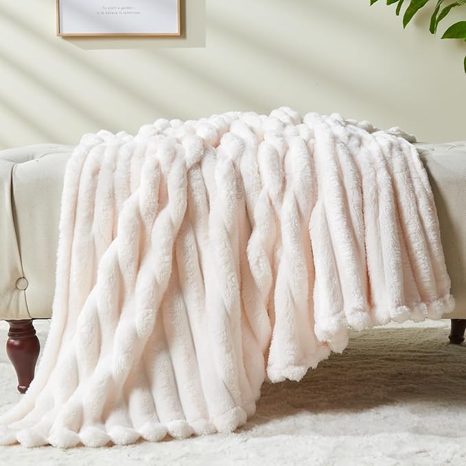 NEWCOSPLAY Super Soft Throw Blanket Ivory Premium Silky Flannel Fleece 3D Ribbed Jacquard Lightweight Bed Blanket All Season Use (Ivory Ribbed, Throw(50"x60"))