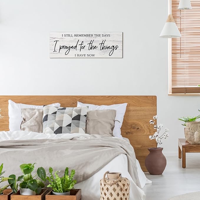 Jetec Farmhouse Bible Verse Scripture Wall Signs, I Still Remember The Days I Prayed for The Things I Have Now Wooden Plaque Decor for Church Home Christian Wall Art Decor