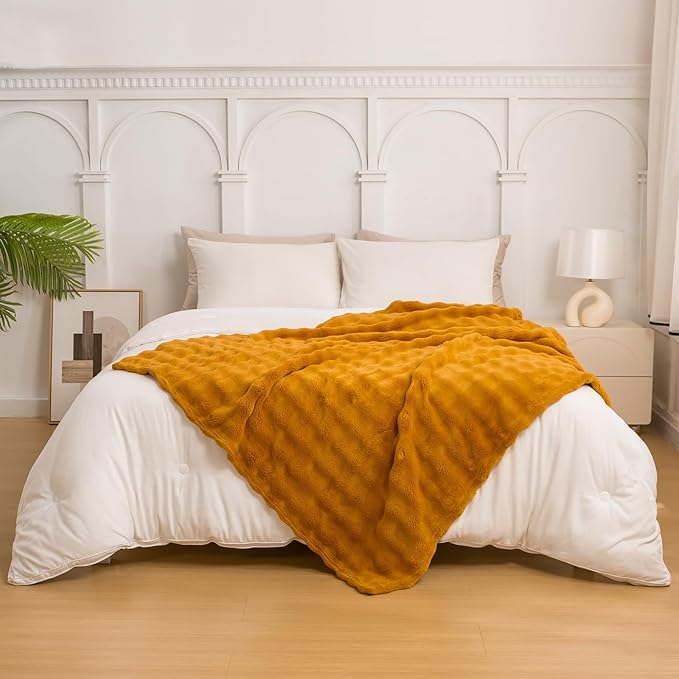 YUSOKI Luxury 3D Bubble Light Weighted Throw Blanket 1.8lb,All Ages,Home Decoration, (Gold,50 * 60inches)
