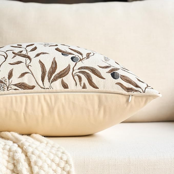 Alerfa Beige Floral Throw Pillow Cover 20 x 20 Inch Sqaure Luxury Decorative Pillow Cover for Couch Living Room Bedroom