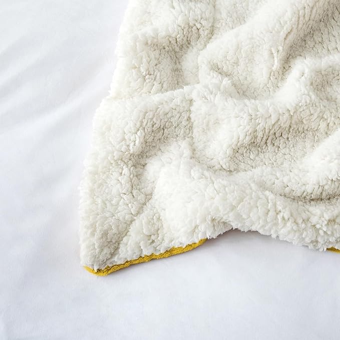 IR Imperial Rooms Gold Sherpa Fleece Queen Size Blanket for Bed - Thick and Warm Blanket for Winter Reversible Soft and Fluffy Blankets Queen Size, Yellow, 90x90 Inches