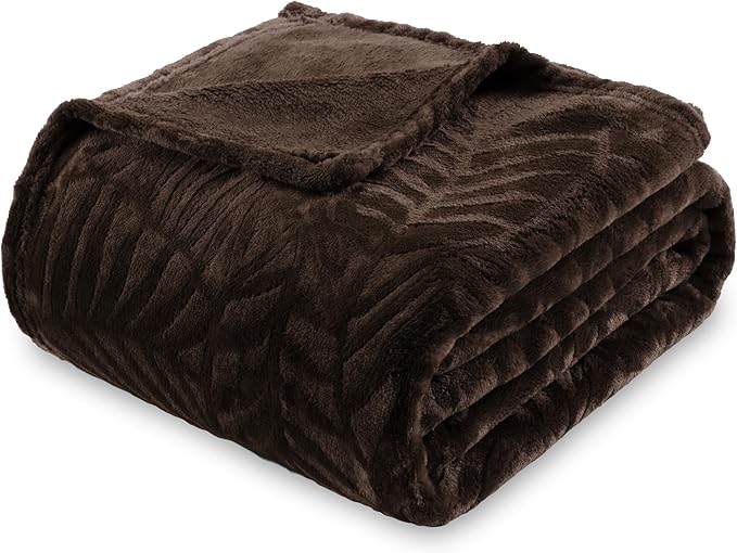 SOCHOW Super Soft Flannel Fleece Throw Blanket, Lightweight Cozy Warm Leaves Textured Plush Blanket for Bed Couch Sofa, 50 x 60 Inches, Brown