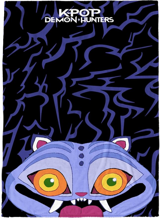Jay Franco Kids Plush Throw Blanket – Ultra Soft Cozy Plush Fleece for Bed, Couch, Sofa, Home Décor, Official Licensed Derpy, Black - Kpop Demon Hunters, 60x90 - Large Blanket
