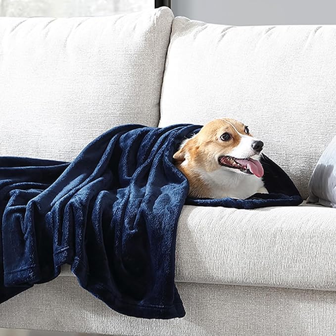Hansleep Fleece Navy Throw Blanket, Super Soft Navy Blue Throw Blanket Flannel Fuzzy, Plush Cozy Blanket for All Seasons, Navy, Throw 50x60 Inches