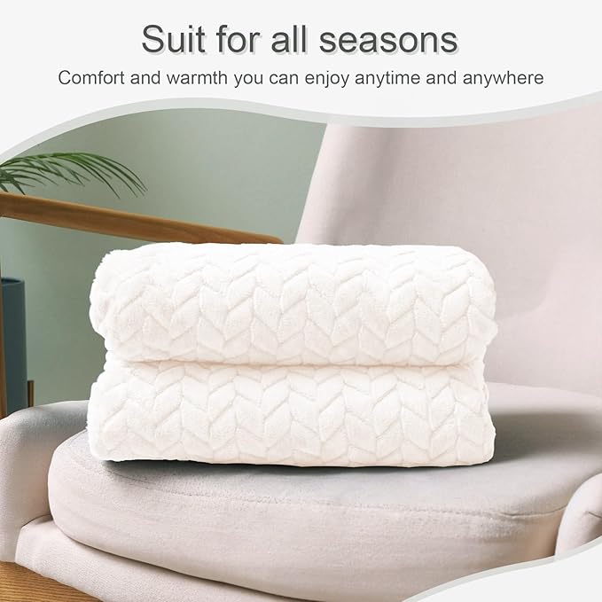 Exclusivo Mezcla Fleece Throw Blanket for Couch and Bed, 50x70 Inches Soft Cozy Jacquard Flannel Blankets, Lightweight Fuzzy Plush Warm Throws for Women, Off White
