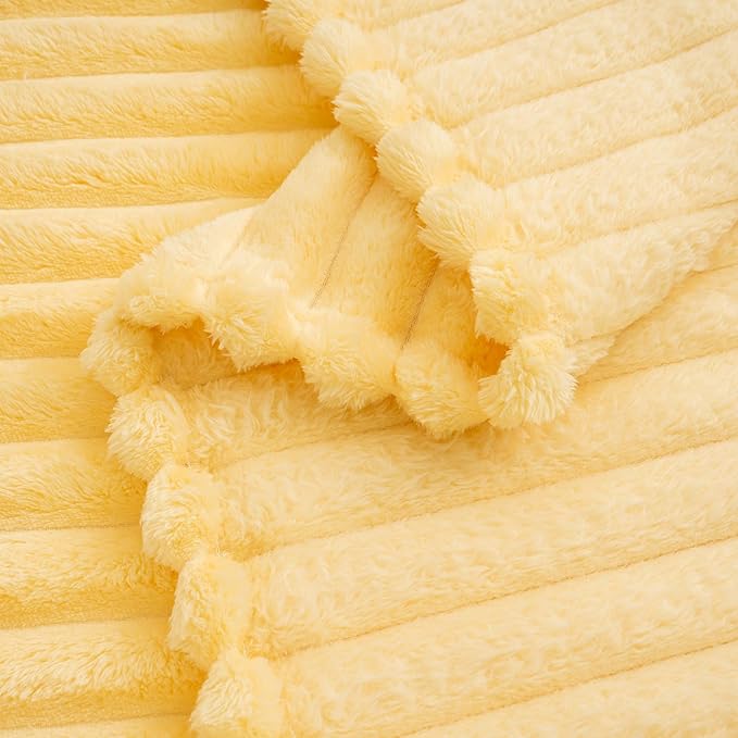 Vessia Flannel Fleece Light Yellow Twin Blanket(60x80inch), 300GSM Striped Blanket for Adults and Kids, Super Soft Warm Cozy Lightweight Home Decor for All-Season