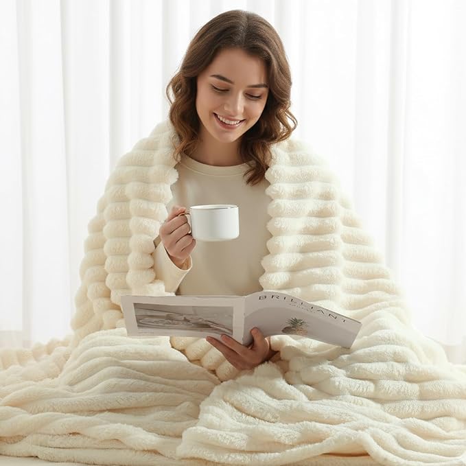 decorUhome Soft Fleece Beige Twin Blanket for Bed, Cozy Fluffy Plush Flannel Striped Throws for Couch Sofa, Lightweight Decorative Ribbed Fuzzy Blanket for Woman, 60x80 Inches