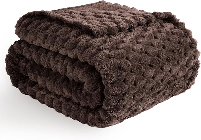 Vessia Flannel Fleece Twin Blanket, 3D Jacquard Brown Fuzzy and Warm Blanket for Couch, Sofa, Bed, 300GSM Super Soft Touch Cozy Home Decor for All Seasons (60x80 inches)