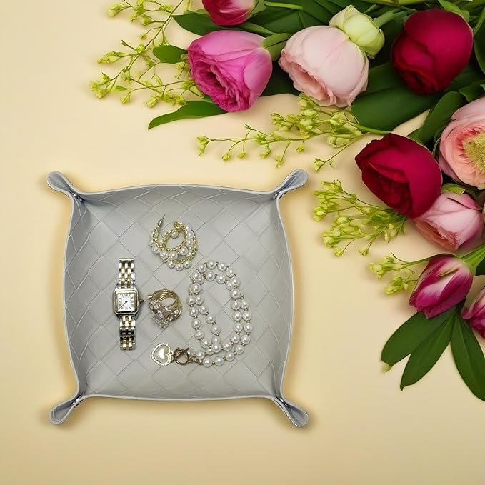 UnionBasic Small Valet Tray, Jewelry Tray for Rings Watches Earrings, Entryway Catchall Caddy for Coins Keys Change, Nightstand Bedside Valet Holder, Trays for Electronic Gadgets, Woven Light Gray