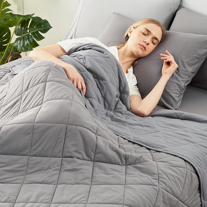 Cozy Bliss Cooling Blanket for Hot Sleepers Twin Size, Q-Max 0.45 Cooling Comfort Throw, Cold Blankets for Night Sweats Sleeping, Ultra-Cool Lightweight Breathable Summer Blanket for Bed, Grey