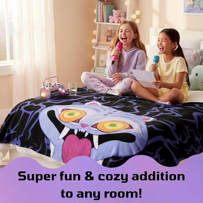 Jay Franco Kids Plush Throw Blanket – Ultra Soft Cozy Plush Fleece for Bed, Couch, Sofa, Home Décor, Official Licensed Derpy, Black - Kpop Demon Hunters, 50x60 - Large Throw