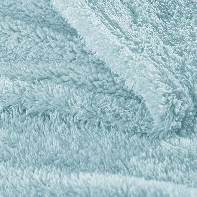 Exclusivo Mezcla Fleece Twin Size Bed Blanket, Ultra Soft, Lightweight and Fuzzy Stone Blue Blanket for Women, Home Decor, 60x80 Inches