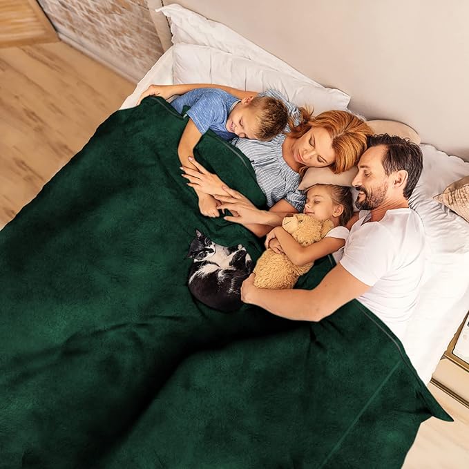 Oversized Blanket 120x120 Inches, Giant Huge Companion for Bed, Sofa, Travel and Camping, Extra Large Big Soft Blanket Fits The Whole Family and Outdoor Campaign, Forest Green