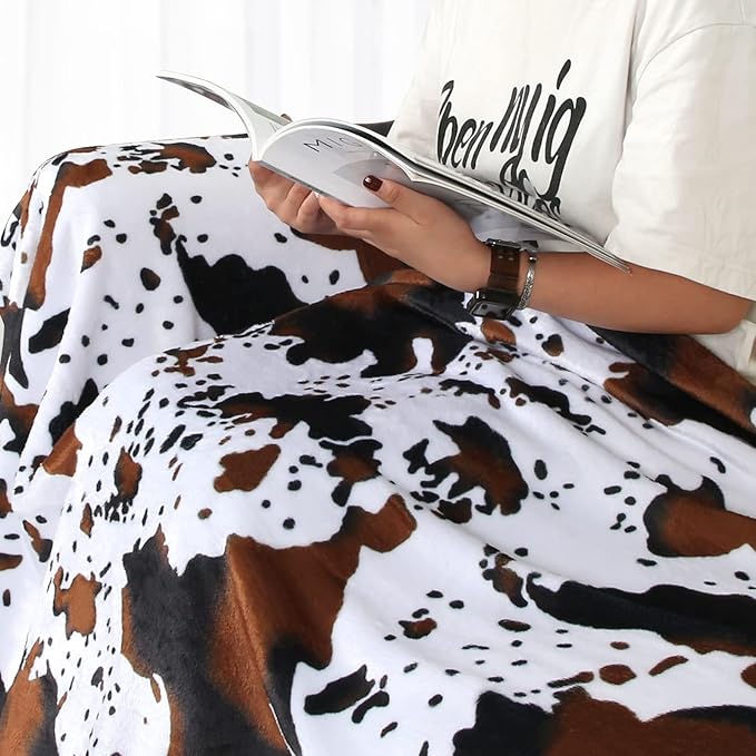 Macevia Flannel Fleece Twin Couch Blanket, Cow Print, Fuzzy Cozy Comfy Super Soft Plush Cowhide for Bed & Sofa, 260GSM, All Seasons (Cow-01, 60x80inches)