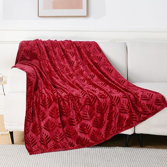 Exclusivo Mezcla Twin Size Fleece Blanket for Bed, Super Soft and Cozy Blankets All Season Use, Leaves Pattern, Plush Fuzzy Lightweight, Deep Red, 60x80 Inch