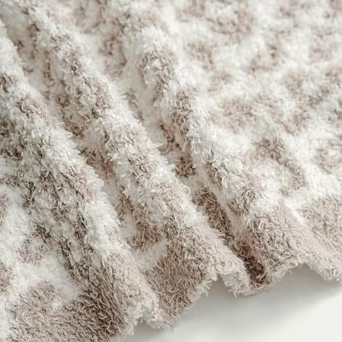 Ultra Soft Leopard Throw Blanket, Cozy Warm Reversiable Luxury Fluffy Blanket Throw Cheetah Blanket Leopard Pattern Throw for Couch Bed Sofa, 51x63 inches, Cream White