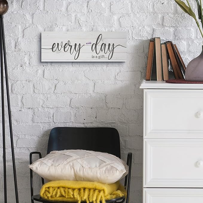 Every Day is a Gift Signs Wall Decor Inspirational Quotes Wall Plaques Family Home Framed Wall Art Vintage Farmhouse Canvas Prints Artwork for Bedroom Living Room Entryway Home Decoration 6x17 inch