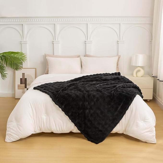 YUSOKI Luxury 3D Bubble Light Weighted Throw Blanket 1.8lb,All Ages,Home Decoration, (Black,50 * 60inches)