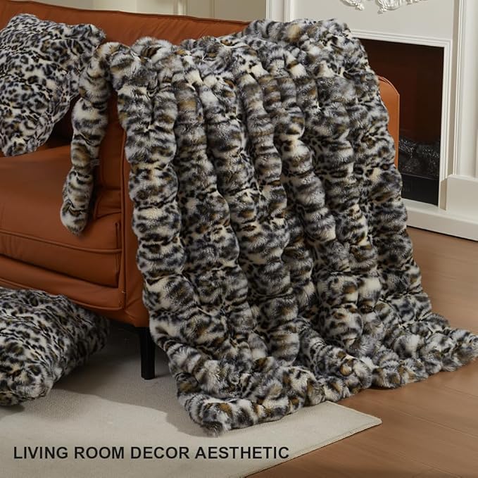 Soft Faux Rabbit Fur Throw Blanket Luxury Super Comfy Double Sided Ultra Cozy Thick Warm Fluffy Blanket for Couch Chair Sofa Bed Living Room Camping, Plush Fuzzy Bubble Blanket, 970 GSM, 50''x60''