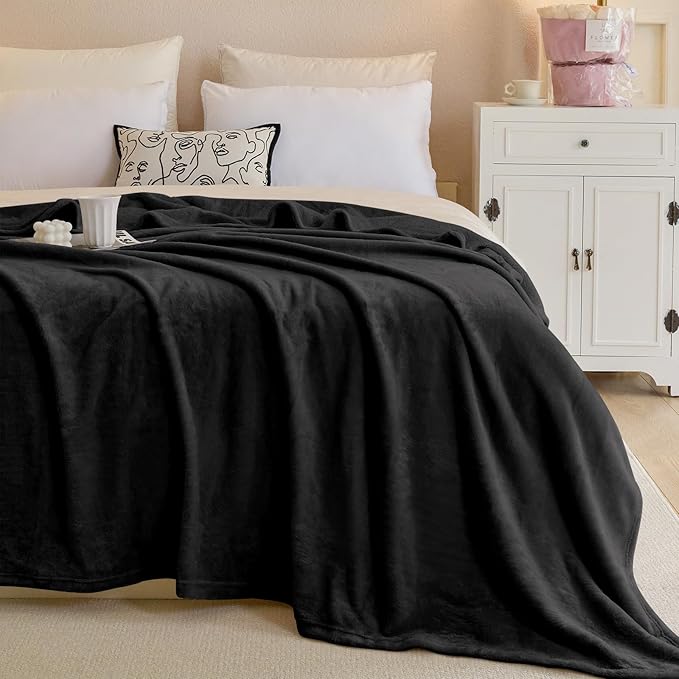 Twin Blanket for Bed, Flannel Fleece Blankets Warm Plush Cozy Blankets for Women, Fuzzy Soft Blanket for Sofa, Couch, Travel, Camping, 60" X 80", Black