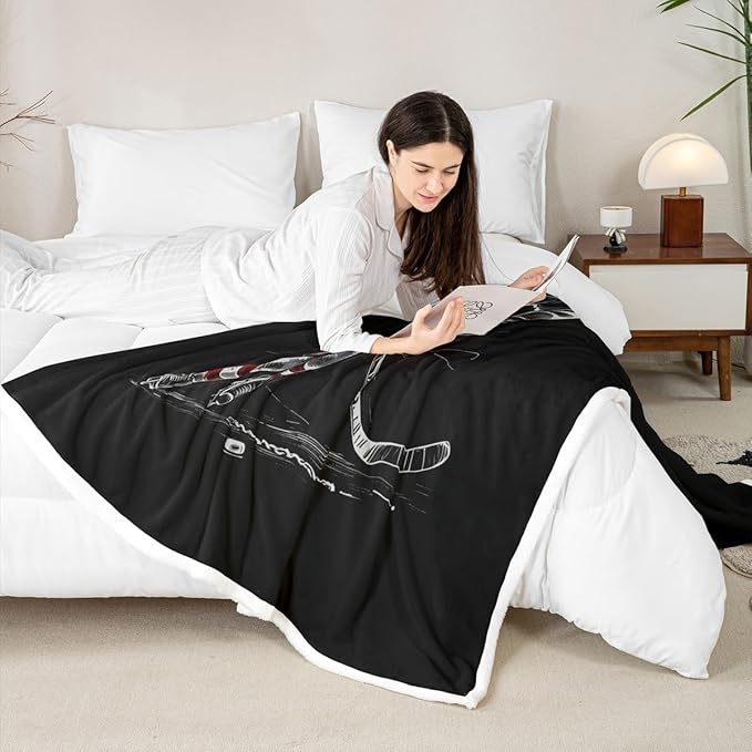 Erosebridal Kids Ice Hockey Plush Bed Blanket Gifts for Boys Teens Man Throw 50"x60" Sports Games Throw Blanket,Hockey Player Fleece Flanket Sketch Hand Drawn Warm Sherpa Blanket Black for Couch