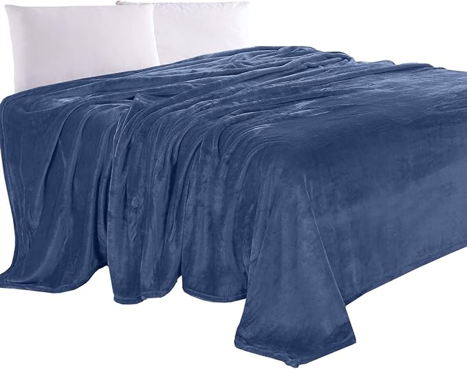 Elegant Comfort Luxury Velvety Feel Blanket, All-Season Lightweight Blanket, Ultra Plush, Soft, Cozy-Fuzzy Flannel Fleece for Couch, Sofa, Bed, Travel, Solid Design, Full/Queen, Navy Blue