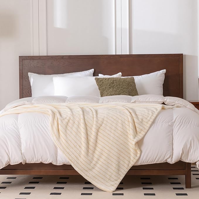 Super Soft Flannel Throw Blanket 50x60 Inches, Premium Gold Glitter Stripes Silky Fleece Lightweight Bed Blanket All Season Use, Ivory, 50"x60"