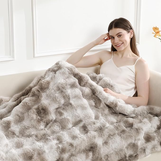 Faux Rabbit Fur Throw Blanket for Couch, Fluffy Warm Plush Thick Bubble Blanket for Bed Sofa Living Room, Soft Cozy Furry Blanket, 50x60 inches, Tie-dye Khaki
