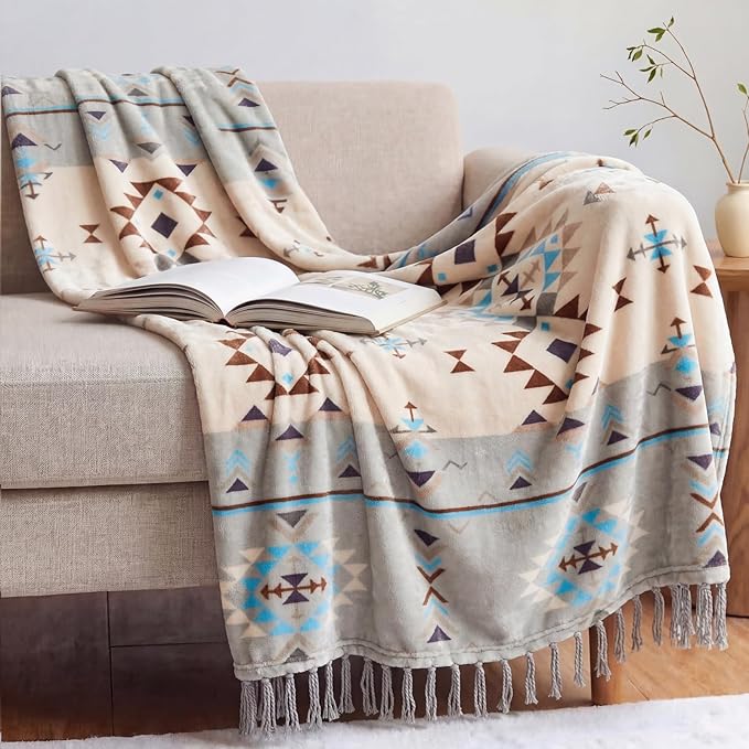 CASAAGUSTO Boho Throw Blanket - Green and Beige Decorative Blankets with Tassel, Printed Flannel Bohemian Blanket for Chair, Bed, Sofa, Couch(60 * 80, Green and Beige)