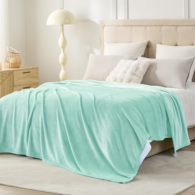Hansleep Fleece Lake Green Throw XL Blanket, Super Soft Flannel Fuzzy Plush Cozy Blanket for All Seasons, Lake Green, Throw XL 50x70 Inches