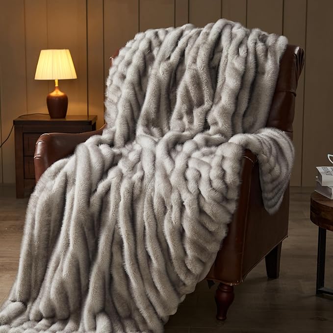 NEWCOSPLAY Faux Fur Throw Blanket Grey Luxury Fluffy Thick Warm Blanket for Couch Sofa Bed 1000GSM (Stripe Grey Thick, Throw(50"x60"))