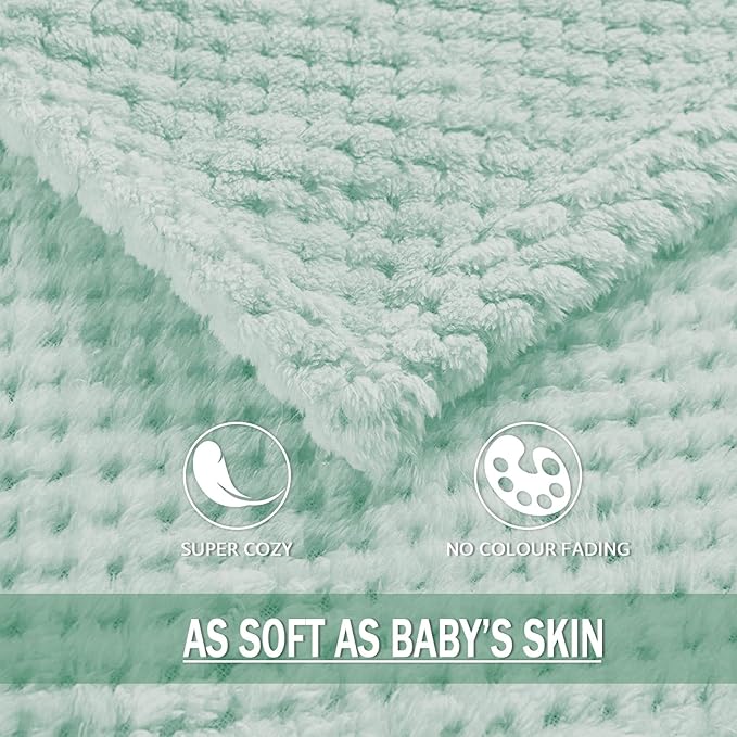 Exclusivo Mezcla Fleece Bed Blanket King Size, Super Soft and Warm Blankets for Couch, Sofa and Bed Waffle Textured, Cozy, Fuzzy and Lightweight (Mint Green, 90x104 Inches)