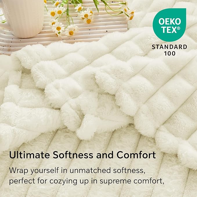 BEDELITE Cream Throw Blanket Twin Size for Bed- Super Soft and Warm 3D Checkered Fluffy Fuzzy Fleece Blanket, Luxurious Plush Cozy Blanket for Room Decor Fall and Winter, 60x80 inches
