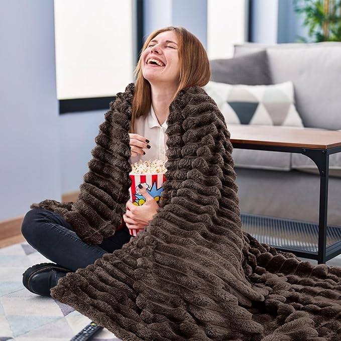 Bnuitland Super Soft Flannel Throw Blanket, 3D Striped Jacquard Fluffy Blanket for Bed,Sofa,Couch,Home Decor, 300GSM Fleece Lightweight Cozy Blanket for Adults and Kids, 60X80 inches Brown
