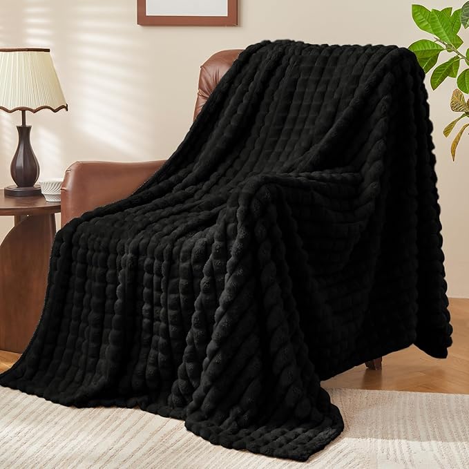 BEDELITE Black Throw Blanket Twin Size for Bed- Super Soft and Warm 3D Checkered Fluffy Fuzzy Fleece Blanket, Luxurious Plush Cozy Blanket for Room Decor Fall and Winter, 60x80 inches