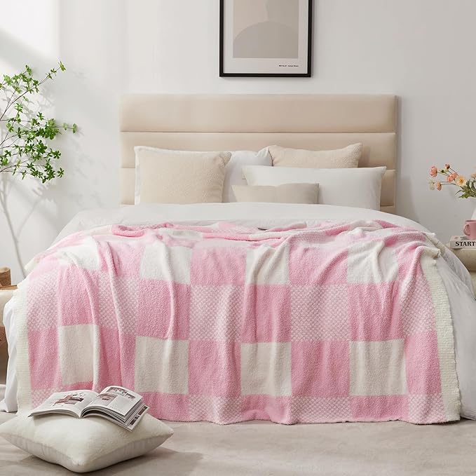 Snuggle Sac Checkered Blanket, Baby Pink Throw Blanket for Couch Plaid Microfiber Fluffy Warm Cozy Fuzzy Soft Throw Blanket Reversible Checkerered Blankets for Sofa, Bed, 60x80 inches