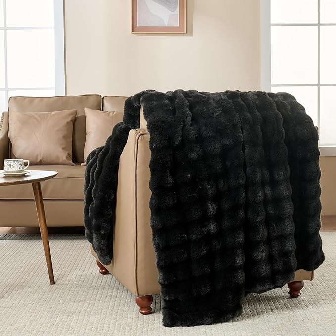 Wajade Fluffy Faux Fur Throw Blanket for Couch Bed 60x80, Luxury Soft Thick Fuzzy Plush Bubble Blanket, Warm Cozy Blanket for Sofa Chair, Black