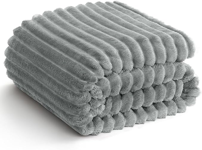 Soft Grey Queen Size Blanket for Bed - Cozy Bedding Fleece Blanket for Men Women, Fluffy Large Lightweight Sofa Couch Cover Bed Blankets Gifts for Her Him, Home Room Decor, Grey, 90x90 Inches