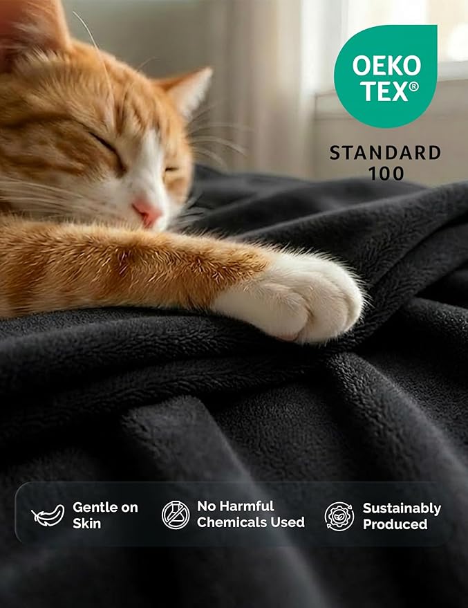 Casa Platino Fleece Blanket King Size – 300 GSM Black Fleece Throw for Bed or Couch – Soft Cozy Warm Holiday Winter Blanket for Bed, Fuzzy Plush Elegant Gifts for Men & Women - 108x90 Inch